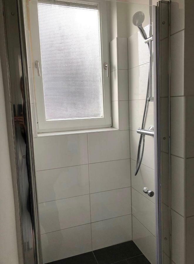 Moderne Und Gemuetliches Appartement Im Eg Mit Eigenem Zugang In Guter Wohnlage Mulheim an der Ruhr Bagian luar foto