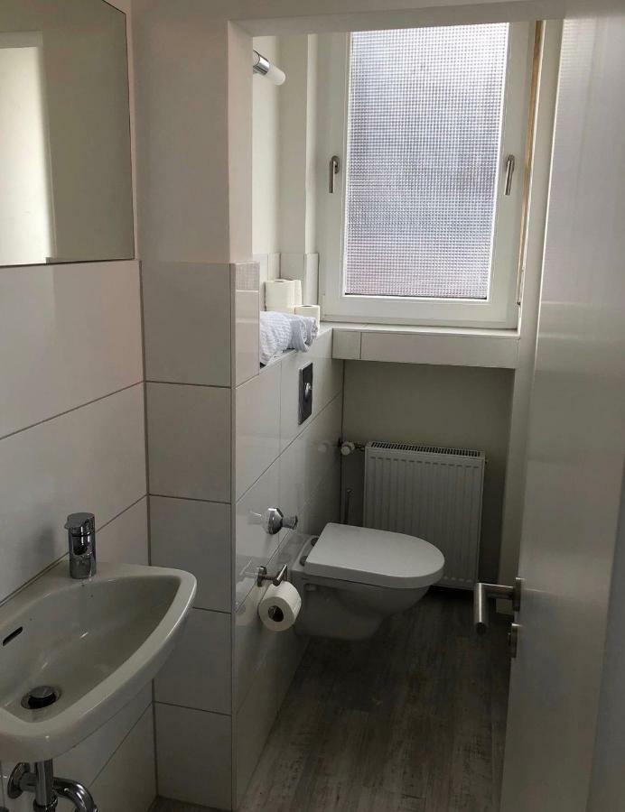 Moderne Und Gemuetliches Appartement Im Eg Mit Eigenem Zugang In Guter Wohnlage Mulheim an der Ruhr Bagian luar foto